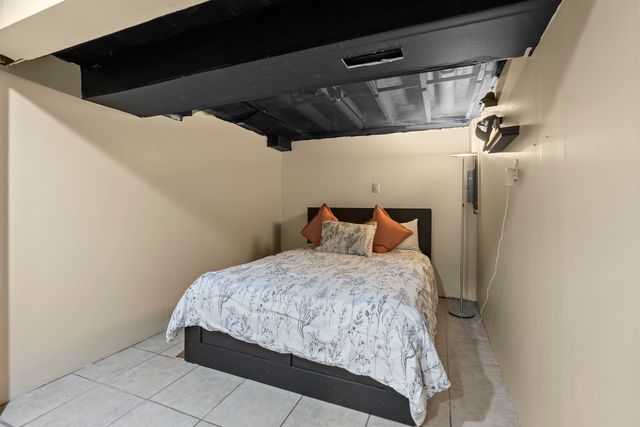 671 Cedarwood Court, Wheeling, IL 60090