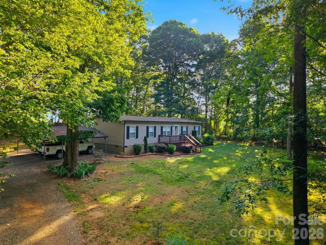 975 Jay Burke Road, Taylorsville, NC 28681