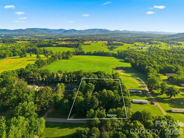 975 Jay Burke Road, Taylorsville, NC 28681