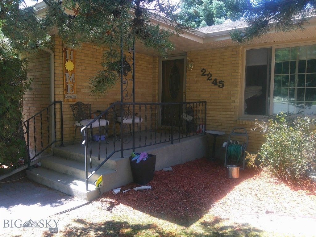 2245 Skyway Avenue, Butte, MT 59701 photo 2