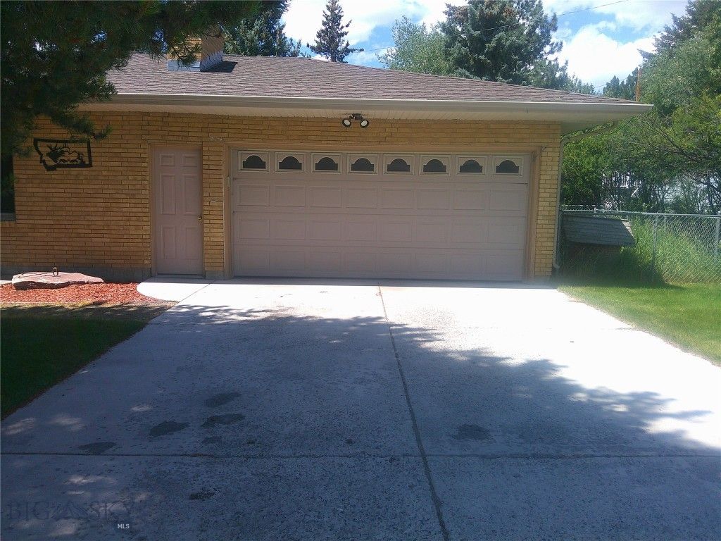 2245 Skyway Avenue, Butte, MT 59701 photo 3
