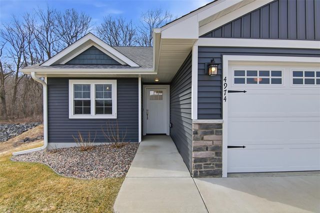 4974 Field Crest Lane, Eau Claire, WI 54701