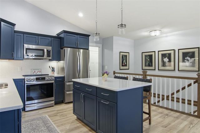 4974 Field Crest Lane, Eau Claire, WI 54701