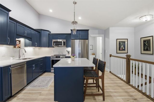 4974 Field Crest Lane, Eau Claire, WI 54701