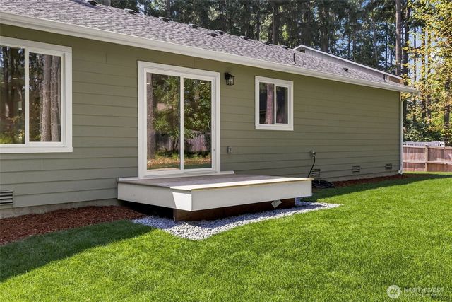18042 Highland Court SE, Yelm, WA 98597