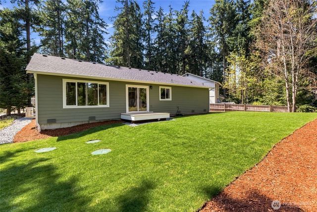 18042 Highland Court SE, Yelm, WA 98597
