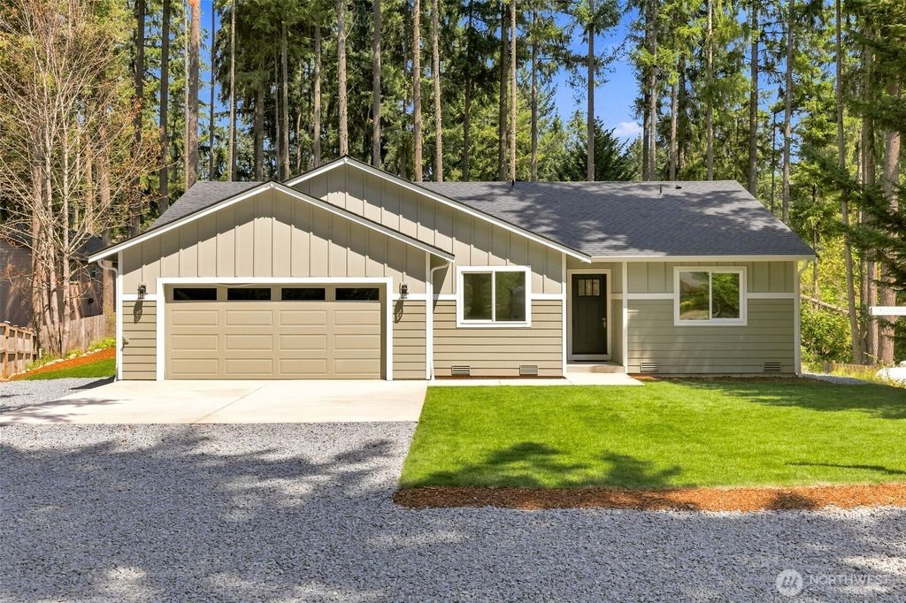 18042 Highland Court SE, Yelm, WA 98597