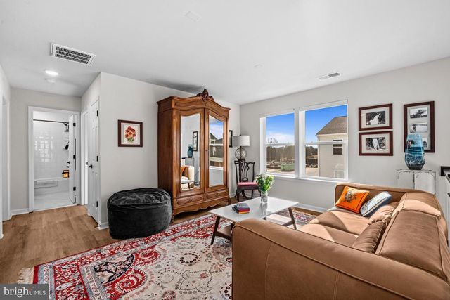 4137 FOXHAVEN DR, Bealeton, VA 22712