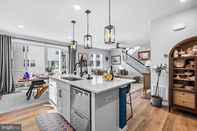 4137 FOXHAVEN DR, Bealeton, VA 22712