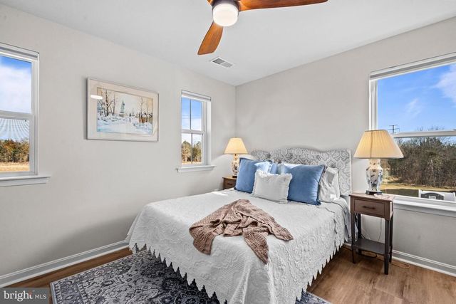 4137 FOXHAVEN DR, Bealeton, VA 22712