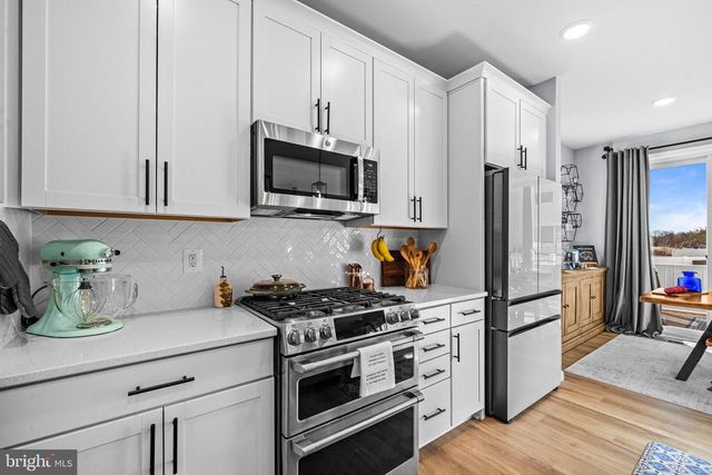 4137 FOXHAVEN DR, Bealeton, VA 22712