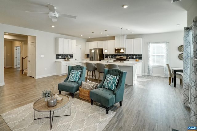 127 ISLAND HILL RD, Palmyra, VA 22947