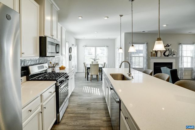 127 ISLAND HILL RD, Palmyra, VA 22947