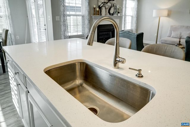 127 ISLAND HILL RD, Palmyra, VA 22947