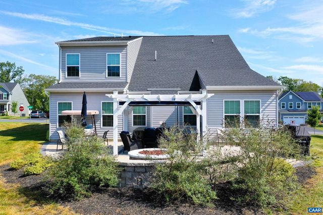 127 ISLAND HILL RD, Palmyra, VA 22947