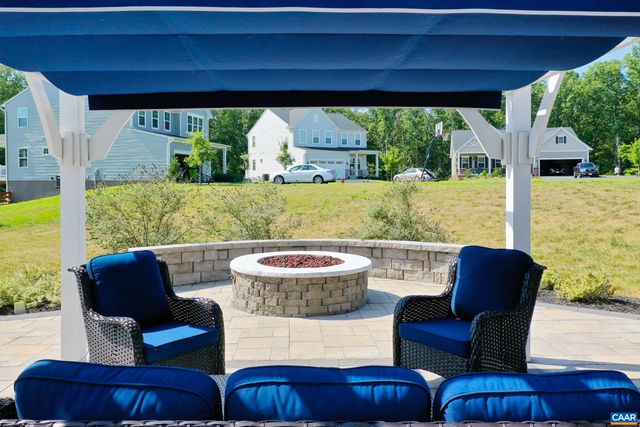 127 ISLAND HILL RD, Palmyra, VA 22947