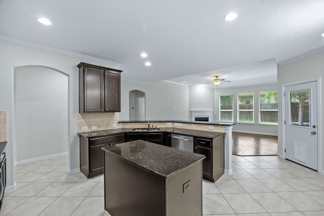 1101 Audi Drive, Mckinney, TX 75071