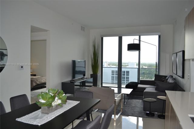 2960 NE 207th St 1204, Aventura, FL 33180