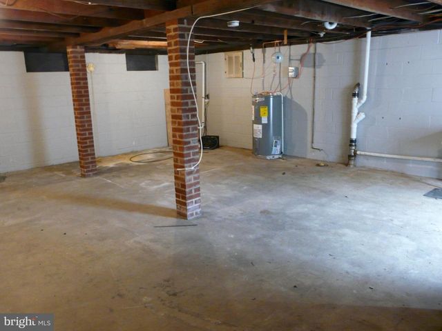 1009 FUSELAGE AVE, Middle River, MD 21220