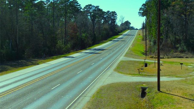 8701 E State Highway 7, Crockett, TX 75835