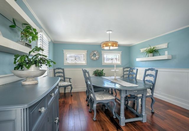 28 E St, Hull, MA 02045