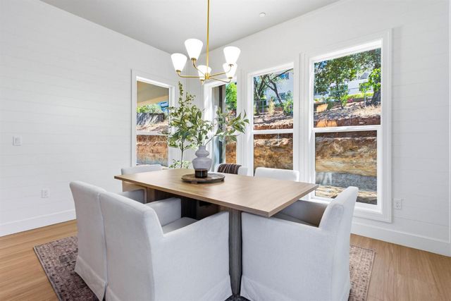 3284 Oxford Rd, Cameron Park, CA 95682