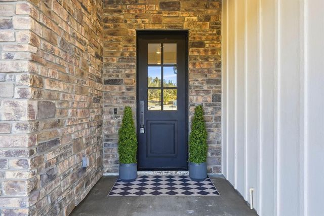 3284 Oxford Rd, Cameron Park, CA 95682