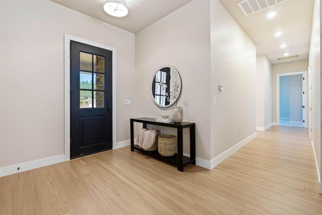 3284 Oxford Rd, Cameron Park, CA 95682