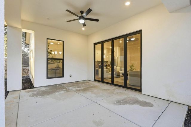 3284 Oxford Rd, Cameron Park, CA 95682