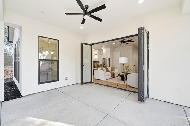 3284 Oxford Rd, Cameron Park, CA 95682
