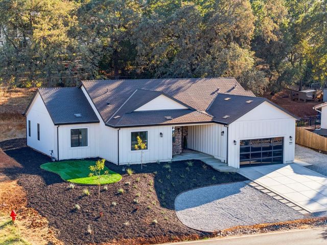 3284 Oxford Rd, Cameron Park, CA 95682