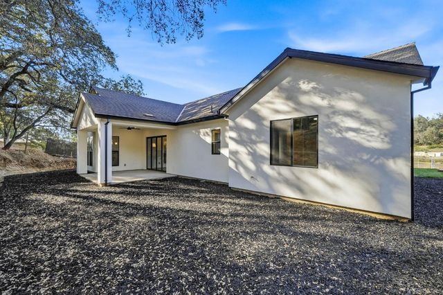 3284 Oxford Rd, Cameron Park, CA 95682