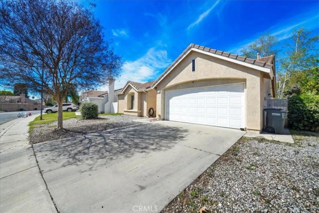 717 Balsam Way, Hemet, CA 92545
