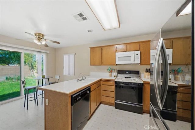 717 Balsam Way, Hemet, CA 92545