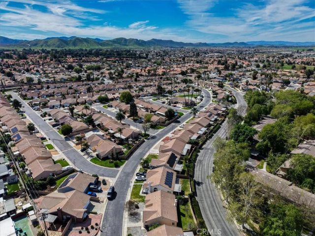 717 Balsam Way, Hemet, CA 92545