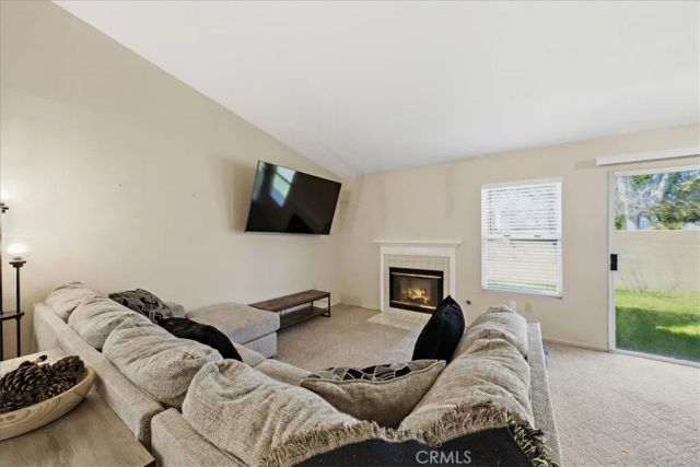 717 Balsam Way, Hemet, CA 92545