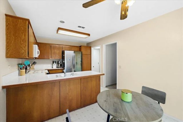717 Balsam Way, Hemet, CA 92545