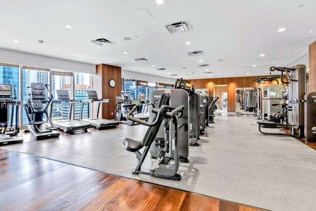 1300 S Miami Ave 2503, Miami, FL 33130