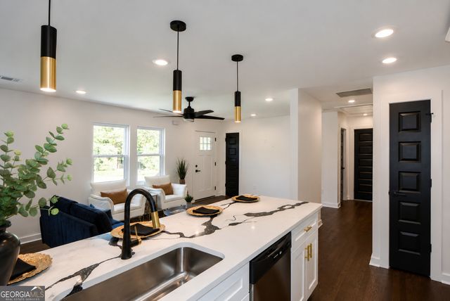 1654 Hadlock Street SW, Atlanta, GA 30311