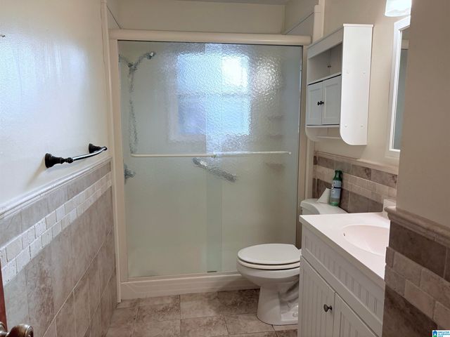 909 LONGVIEW CIRCLE, Adamsville, AL 35005