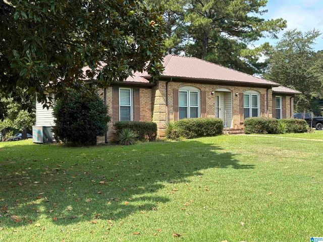 909 LONGVIEW CIRCLE, Adamsville, AL 35005