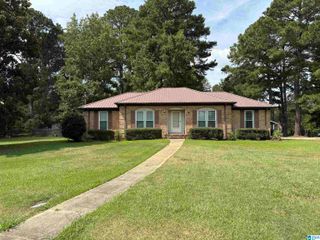 909 LONGVIEW CIRCLE, Adamsville, AL 35005