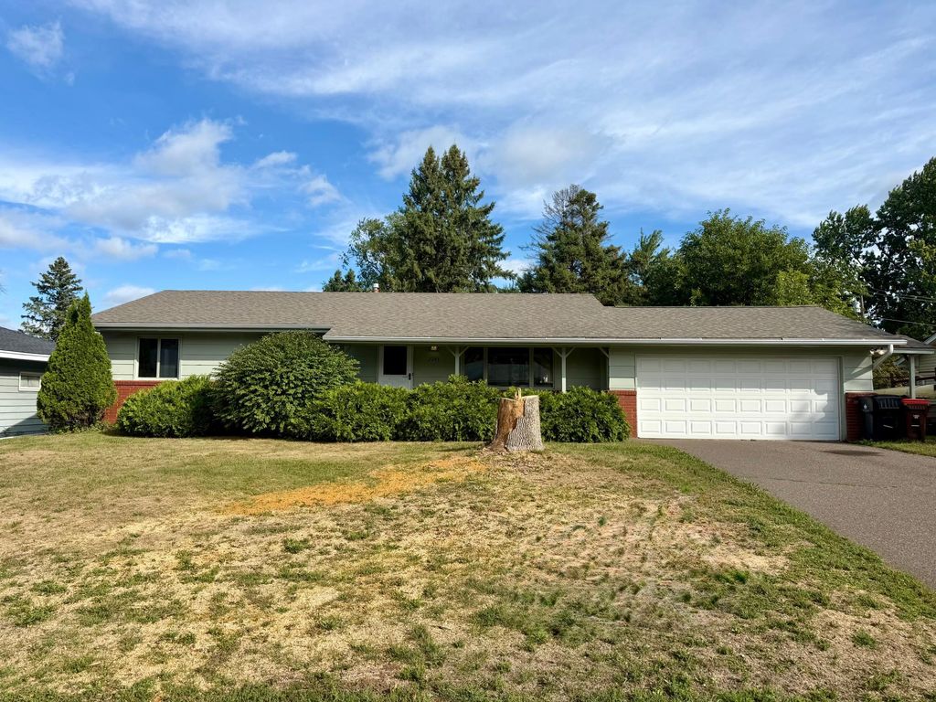 2245 Beam Avenue, Maplewood, MN 55109 — photo 2