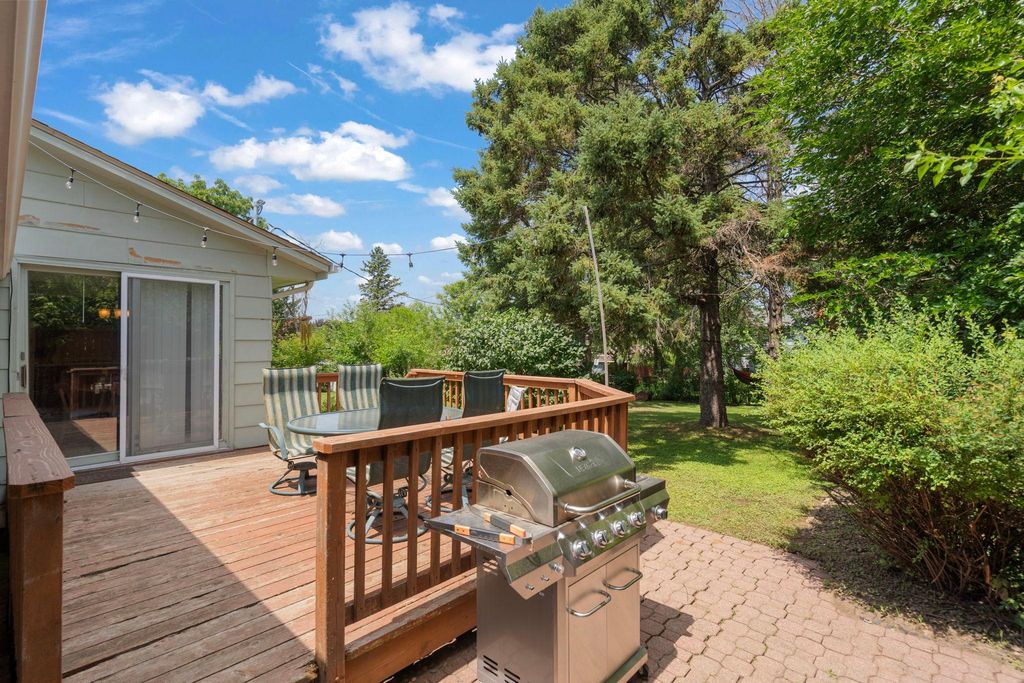 2245 Beam Avenue, Maplewood, MN 55109 — photo 4