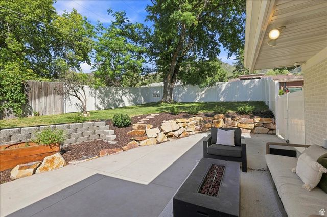 3661 E SPRUCE DR, Salt Lake City, UT 84124