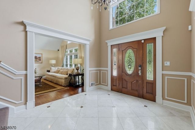 3 Alexandria Dr, East Hanover Twp., NJ 07936