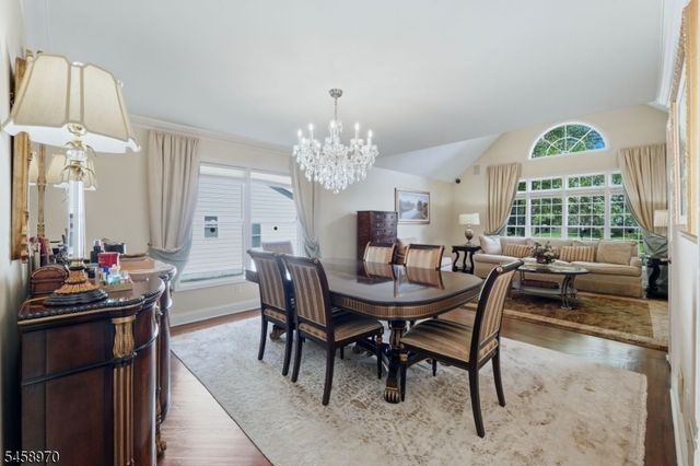 3 Alexandria Dr, East Hanover Twp., NJ 07936