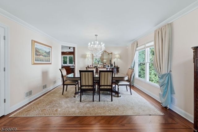 3 Alexandria Dr, East Hanover Twp., NJ 07936