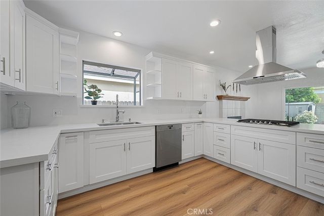 12930 Gilmore Avenue, Los Angeles, CA 90066