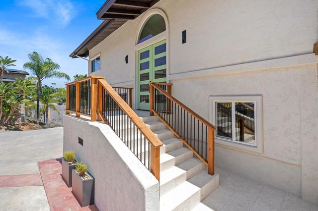 4242 Avenida Gregory, Spring Valley, CA 91977